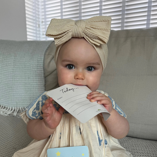 Sand Larger Bow Cable Knit Headband
