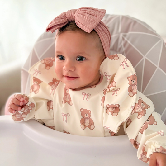 Teddy Bear Bow Pattern Frill Detailed Waterproof Weaning Bib with Sleeves