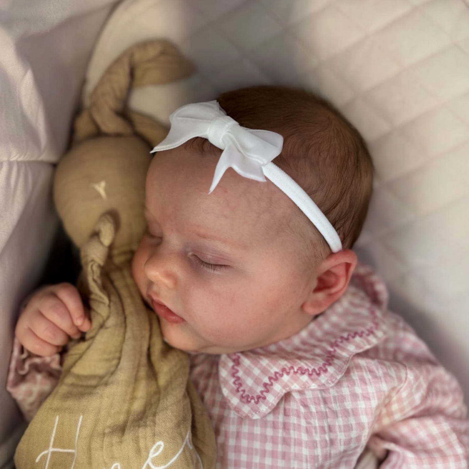 White 2.5 inch Velvet Bow On Headband For Girls From Newborn - Image 1