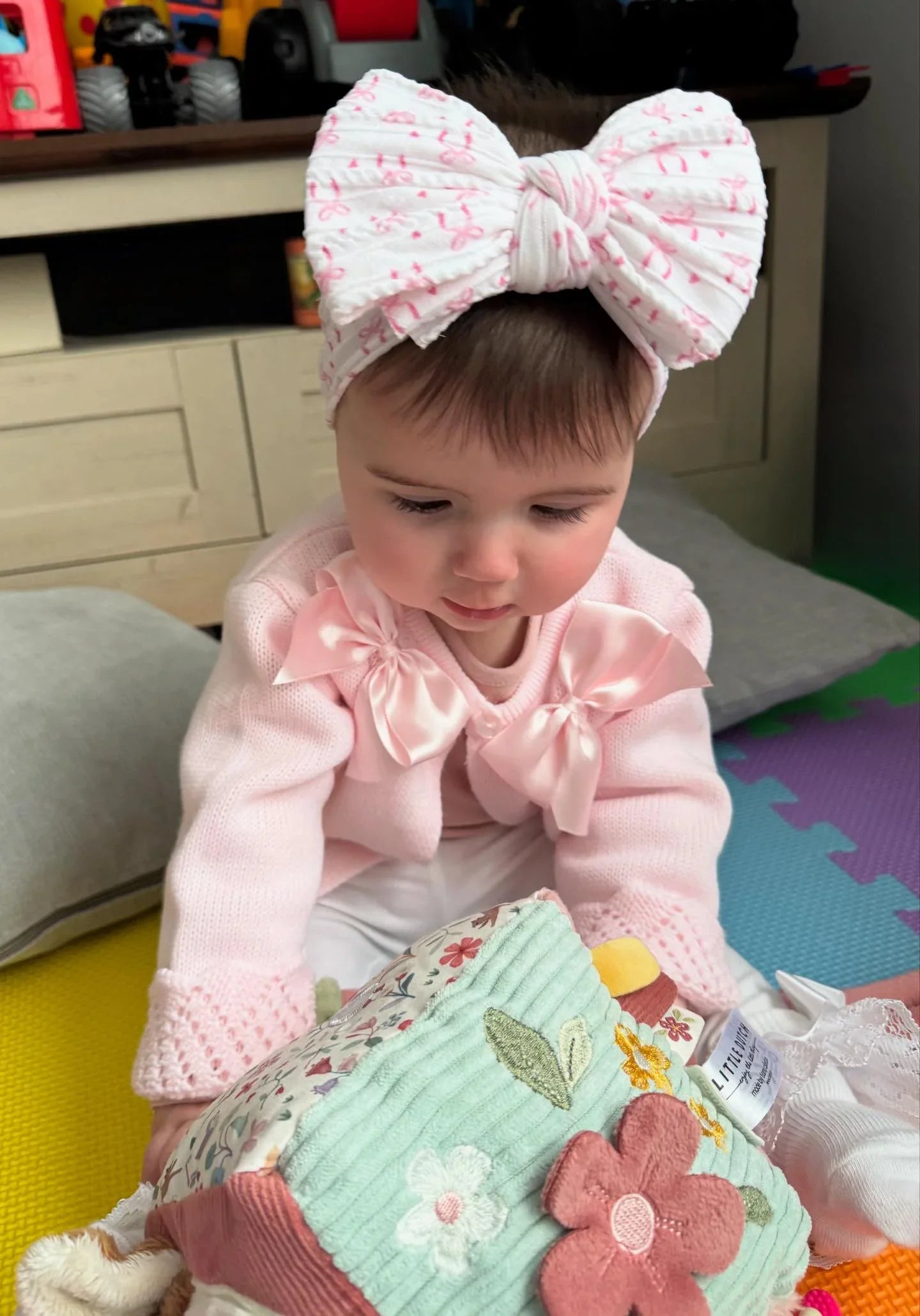 Larger Bow With White Bow Print on Headband for Baby Girl - Image 1