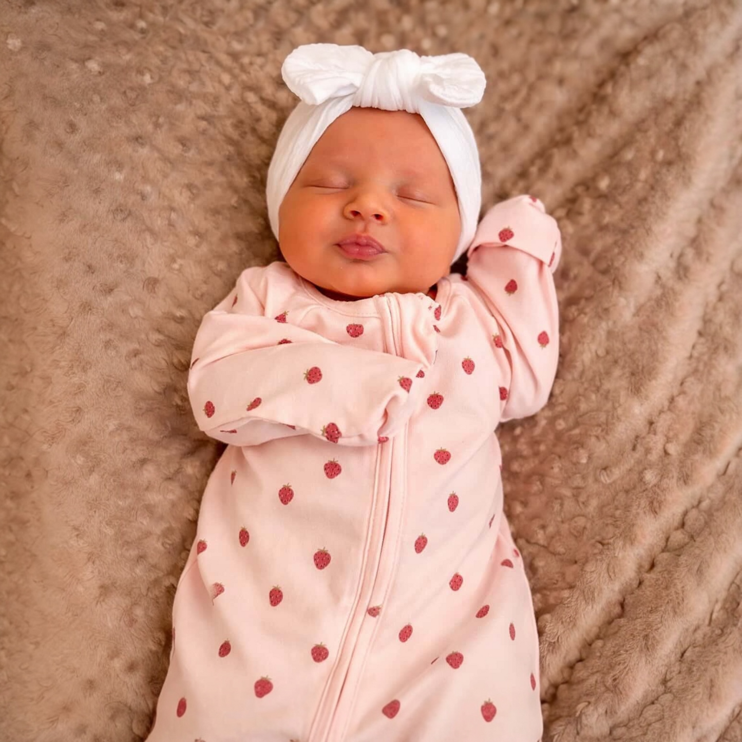 White Smaller Bow Headband Designed For Babies  - Image 1
